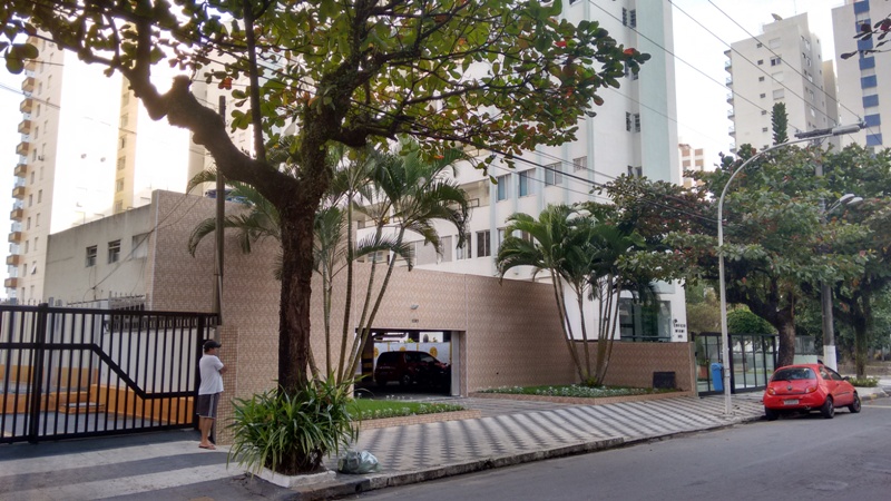 Vaga de garagem c/ área útil de 12m² situada a Rua Mario Ribeiro - Centro - Guarujá/SP