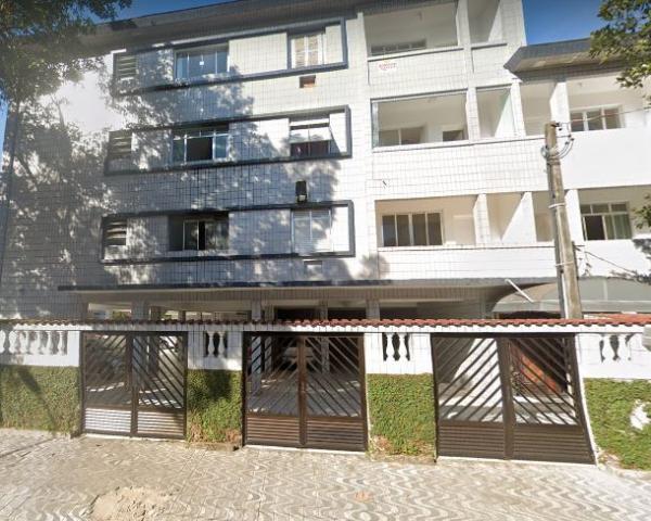 Apart. c/ 2 dorms. e área construída de 74,31009m² situado na Rua Alberto Veiga em Santos/SP