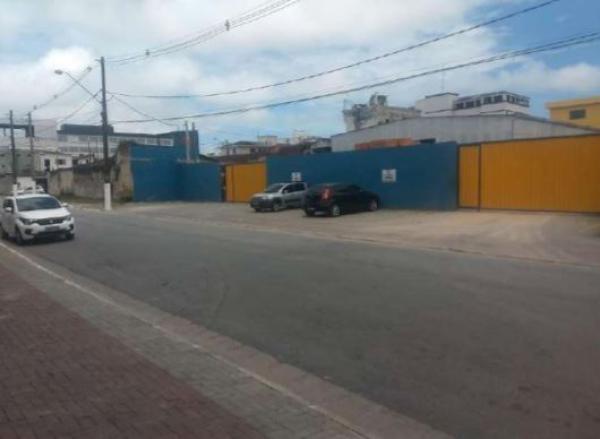 Lote de terreno situado na Avenida Guadalajara - Guilhermina - Praia Grande/SP