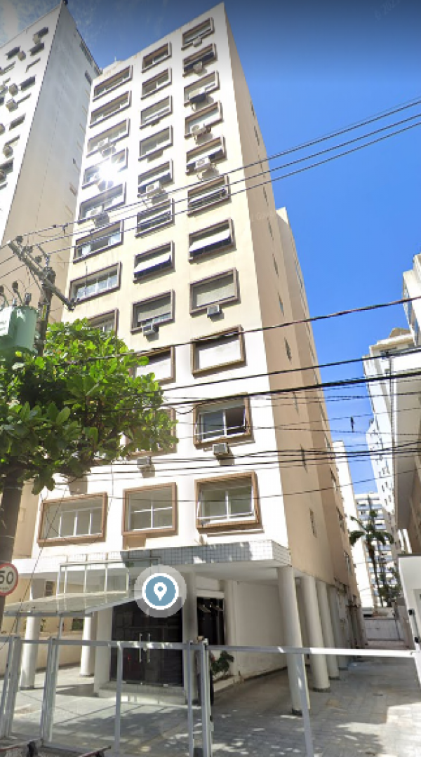 Apart. c/ 3 dorms. e área útil de 78,032m² situado na Rua Galeão Carvalhal em Santos/SP