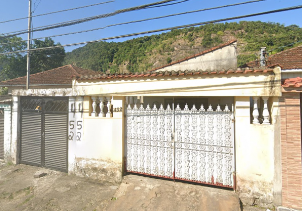 DIREITOS HEREDITÁRIOS - Imóvel situado na Rua Manoel Covas Raia