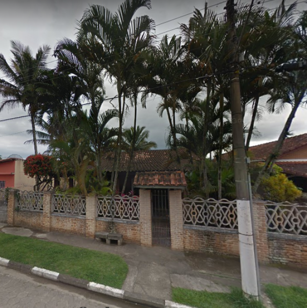 DIREITOS POSSESSÓRIOS - Casa residencial c/ 3 dorms. e área construída de 153,75m² situada na Rua Braz Ricardo Santana