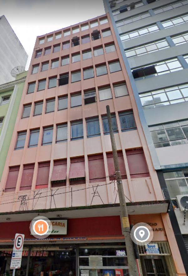 Conj. comercial c/ área privativa de 93,04m² situado na Av. Casper Líbero