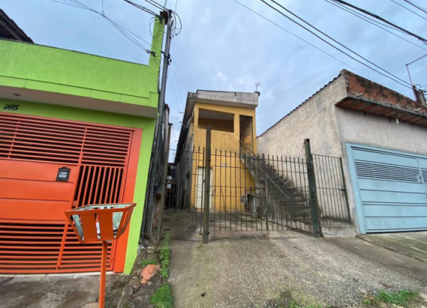 	Casa situada na Rua Epitácio Pessoa c/ terreno de 125,00m²