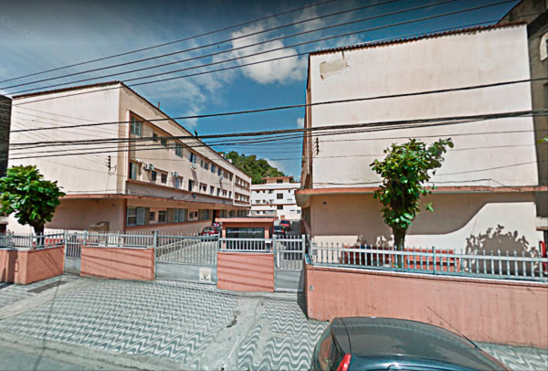 DIREITOS - Apart. c/ área útil de 41,31m² situado na Rua do Colégio